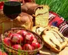 Marţea Albă 2025. De ce trebuie să îngropi firimiturile în a treia zi de Paşti şi să întorci vizitele din duminica pascală