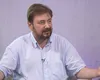 Ce șanse are premierul desemnat Luca Niculescu să treacă de Parlament. Politologul Cristian Pîrvulescu: „Un om care nu aparţine nimănui devine singurul nume pe care toţi îl pot accepta fără să piardă. Tocmai de aici vine însă slăbiciunea lui.”