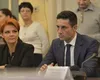 Claudiu Manda atac în tandem cu Lia Olguţa Vesilescu la adresa lui Bolojan: “Dictatorul de la Oradea se agaţă de scaun. L-am ascultat destul pe omul de porțelan”