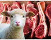 Masă Paşte 2026. Mielul de supermarket, mai scump ca mielul din piaţă. Cât îi costă pe români cotletul de berbecuţ sau carnea de stufat şi drob