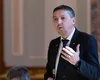 Ministrul Educației a găsit soluția pentru studenții care se plâng de tăierea burselor. Daniel David îi trimite la muncă, deși el nu a lucrat o zi în viața de student: „M-au susținut părinții”