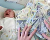 Tichete sociale mamă-copil de 2.000 de lei. Măsura se aprobă în şedinţa de Guvern de joi. DOCUMENT