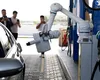 Locul unde a apărut primul robot care îţi alimentează maşina în benzinării VIDEO