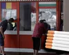 Românii fac coadă la țigări la granița cu Bulgaria. La vecini, un pachet costă și cu 10 lei mai puțini