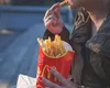 O fostă angajată McDonald’s dezvăluie secretul cartofilor prăjiți: „Nu mai defilați și ascultați-mă”