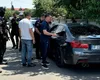 Omul lui Şoşoacă, prins de poliţişti în timp ce împărţea bani alegătorilor în Ilfov. Avea la el peste 21.000 de lei