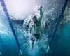 Este sau nu periculos să înoți imediat după ce ai mâncat? Explicația specialiștilor