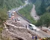 Trafic BLOCAT timp de 12 ore pe DN 67 C – Transalpina după furtună. Pietre și nămol s-au scurs de pe versanți