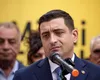 EXCLUSIV George Simion, dat pe mâna polițiștilor de românii revoltați. Liderul AUR, acuzat că ar fi furat baza de date cu toți alegătorii: „E inadmisibil”