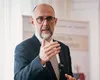 Kelemen Hunor insistă pe guvernul de armistițiu și face apel la liderii partidelor din fosta coaliție să fie mai maleabili: „Fiecare e în bula lui. Pentru interesul României, trebuie renunțat la orgolii, altfel intrăm într-un rahat și mai mare”