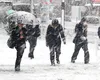 Prognoza meteo. Ninge ca-n povești în Ajunul Crăciunului, inclusiv în Capitală. Se depune strat de zăpadă
