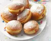 Secretul gogoșilor pufoase de post. Cum fac măicuțele cele mai delicioase gogoși mănăstirești