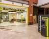Raiffeisen Bank România a închis conturile mai multor cetățeni, printre care doi foști șefi Mechel