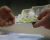Cât plăteşte statului un român cu salariu de 6.000 de lei. Suma este uriaşă