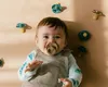 10 lucruri esențiale pe care mămicile le cumpără pentru nou-născuţi