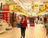 Majoritatea românilor pun accent pe calitatea produselor pe care le cumpără, dar „vânează” şi reducerile. Cât costă, în medie, o masă de Paşte