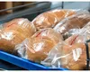 De ce au culori diferite ambalajele de pâine? Puțini români sunt atenți la acest detaliu important
