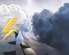 ANM anunţă fenomene meteo periculoase în jumătate de ţară. Vânt puternic, ploi torenţiale, tunete şi fulgere, ISU le cere românilor să stea în case