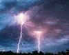 PROGNOZA METEO. Instabilitate accentuată, nebulozitatea stratiformă aduce furtuni violente de scurtă durată
