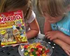 Jeleuri Haribo, adorate de cei mici, retrase de pe piață după ce s-a descoperit canabis în compoziția lor. Mai mulți membri ai unei familii au ajuns la spital după ce le-au consumat