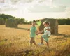 Se dau prime de 1 iunie. Cine sunt angajații care 300 de lei în plus la salariu