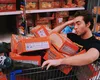 Un lanț de magazine popular în România își schimbă numele. Câștiguri importante pentru clienți!