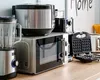 Opt electrocasnice care consumă curent dacă sunt lăsate în priză. Facturile vin mai mici dacă sunt deconectate atunci când nu sunt folosite