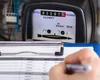 Care sunt cei mai ieftini furnizori de energie electrică, după expirarea plafonării la 1 iulie. Cele mai bune oferte din România