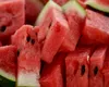 Tu știi să mănânci corect pepenele roșu? Greșeala frecventă pe care o fac românii atunci când consumă acest fruct vara