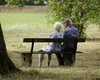 Vești bune pentru milioane de pensionari. Cine poate beneficia de pensie suplimentară