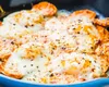 Cartofi cu mozzarela la cuptor. Rețetă simplă, rapidă și delicioasă pe care trebuie să o încerci