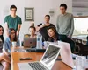 Supliment de 3.000 de lei pentru tineri la primul loc de muncă! Pașii pe care trebuie să-i urmeze viitori angajați