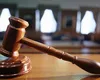 Magistrații cu pensie specială care locuiesc în centrul Bucureștiului și plătesc chirie 60 de lei în locuințe de serviciu ale Ministerului Justiției. Încă au apartament, deși este interzis de lege