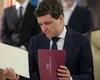 Nicuşor Dan a trimis legea înapoi Senatului spre reexaminare. Motivul cererii preşedintelui: „Legea aflată la promulgare nu cuprinde această condiţie a unei minime experienţe”
