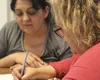 Se taie ajutoarele sociale pentru romi. Reprezentanţii acestei minorităţi vor fi ajutaţi să-şi găsească un loc de muncă