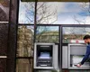 O mare bancă din România dispare! Conturile și cardurile clienților se închid automat la 14 august 2025