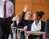 De ce aleg profesorii să se angajeze la privat? Cât câștigă un profesor din ciclul gimnazial la o școală particulară?
