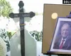 Ce conține pachetul de pomană de la înmormântarea lui Iliescu. Alimentele pe care le-au primit oficialii