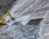 Imagini spectaculoase cu barajul făcut de Ceaușescu. Se lucrează zi și noapte la refacerea construcției care va revitaliza zona Văii Iadului