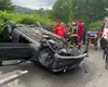 Cod roşu de intervenţie în Argeş: 4 persoane au murit după ce maşina a căzut într-o prăpastie