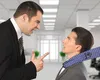 Scandal între patroni și angajați. Tinerii acuză salarii de mizerie și condiții insalubre: „Nu stau într-un loc mizerabil pentru bani de nimic”. Șefii ripostează: „A stat o oră și a plecat”