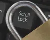 Ce rost mai are tasta „Scroll Lock” pe tastatură în 2025? Cu siguranţă n-ai folosit-o niciodată şi habar nu ai la ce foloseşte!