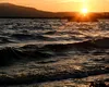 Horoscop 6 august 2025. O zodie s-a trezit cu faţa la cearşaf, alta cu un răsărit superb la mare