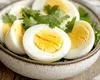De ce e bine să eviți ouăle fierte tari după vârsta de 40 de ani. Ce avertizează nutriționiștii