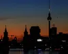 Autoritățile germane nu exclud o mână criminală motivată politic după ce un incendiu a provocat o pană de curent masivă în Berlin