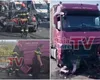 Un bărbat și fiul lui de 14 ani, morți într-un teribil accident în Maramureș. Mașina în care se aflau cei doi a intrat într-un TIR