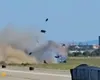 A scăpat cu viaţă după ce cauciucul i-a explodat la 300 km/h şi maşina a luat foc. S-a întâmplat în România VIDEO