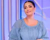 Gabriela Cristea s-a afişat în costum de baie ca pe vremea când poza în Playboy. Vedeta a ignorat total kilogramele în plus FOTO
