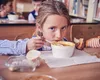 Vor mai primi sau nu elevii o masă caldă la școală? Anunțul de ultimă oră al Ministerului Educației