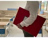 Cu ce probleme se confruntă tinerii profesori la început de carieră. Cât de greu este să prinzi un post în învățământ
